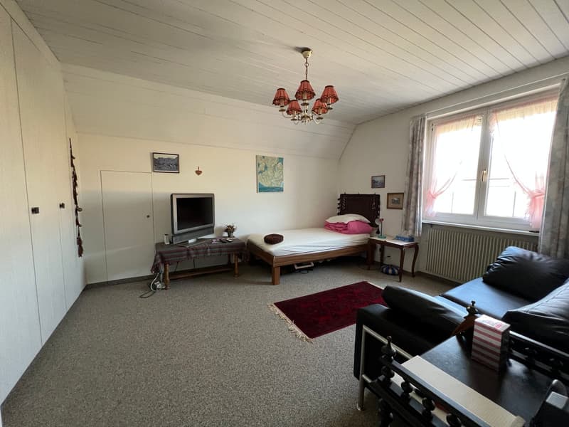 Casa unifamiliare 5.5 locali con terreno di 2000 m² - una rarità a Täuffelen (11)