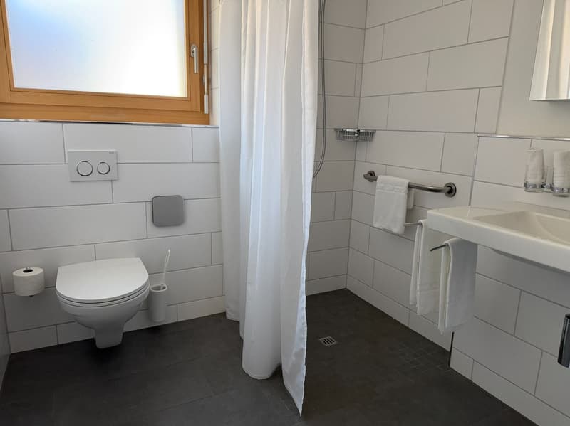 Barrierefreies Bad mit Dusche