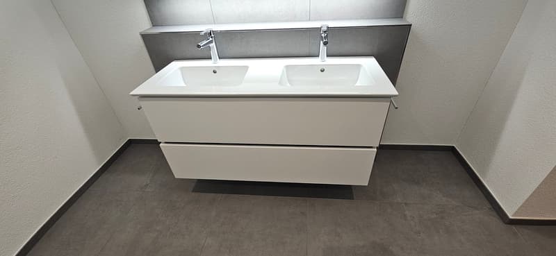 Appartement moderne de 4,5 pièces au 1er étage dans un quartier calme à Lommiswil - Première location (17)