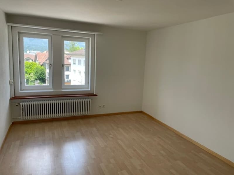 Appartamento di 3 locali luminoso in posizione centrale a Zuchwil – disponibile immediatamente! (4)