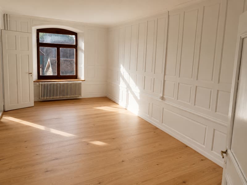 Mitten in Solothurn: Frisch renovierte 3.5-Zimmer-Wohnung in der Altstadt (6)