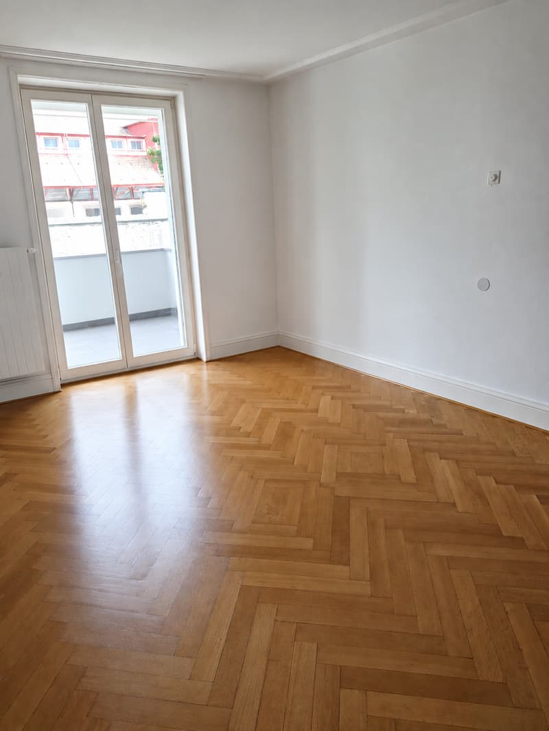 Charmant appartement 2 pièces avec balcon à Bâle (4)