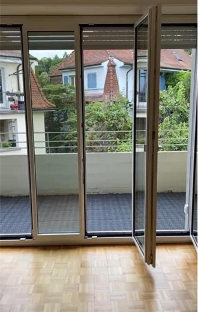 Gemütliche 2-Zimmer-Wohnung mit 2 Balkone in Basel (7)