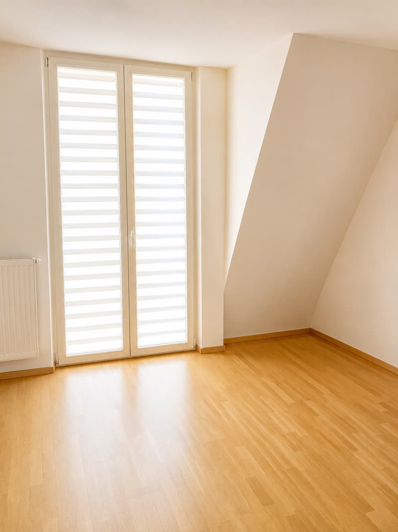 Charming 4-room apartment with balcony in a quiet location in Riehen (4)