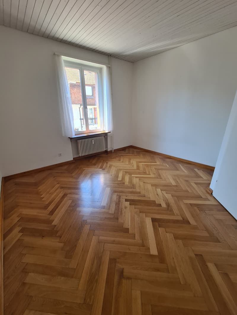 Helle 3-Zimmer-Wohnung mit schönem Balkon in Birsfelden (1)