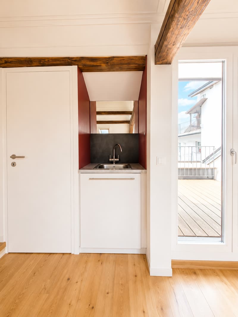 Schöne 4-Zimmer-Maisonette-Wohnung mit Dachbalkon im Herzen des Kleinbasel (9)