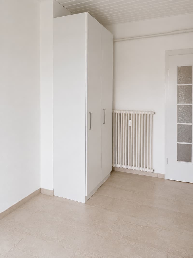Schöne, sonnige, renovierte 3.5-Zimmer-Altbauwohnung im Baumgartnerhaus (4)