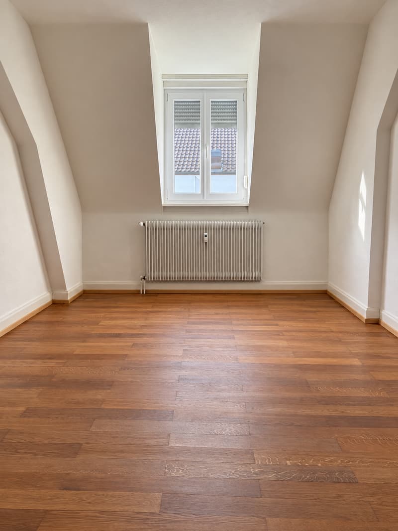 Charmante 4.5-Zimmer-Maisonette-Wohnung an ruhiger Quartierstrasse in Basel (8)