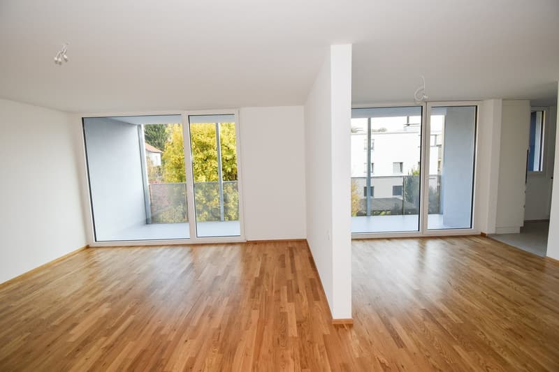 Schöne Wohnung an bester Lage mit Aussicht ins Grüne (4)