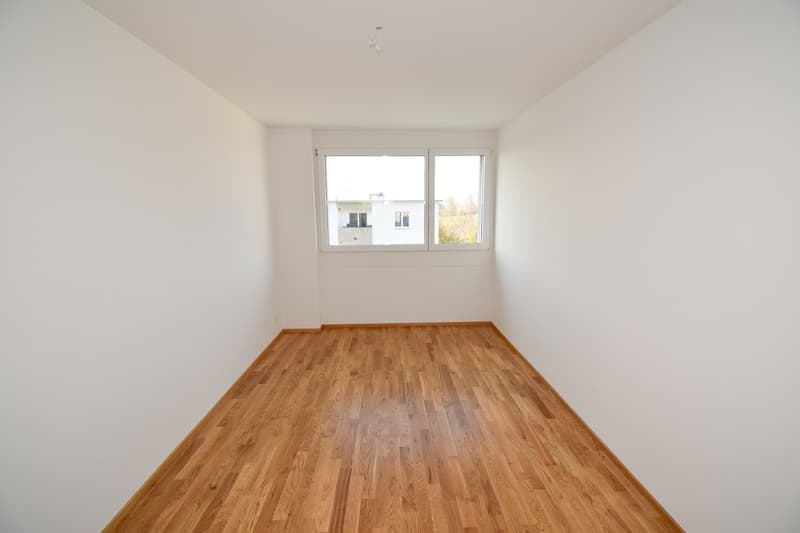 Schöne Wohnung an bester Lage mit Aussicht ins Grüne (7)