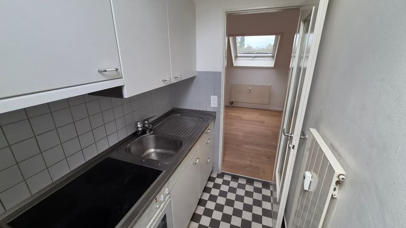 1.5-Zimmerwohnung mit Balkon Nähe Hörnli / Wenkenpark Riehen (3)