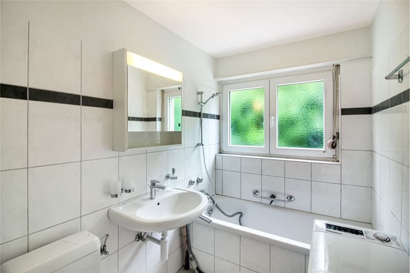 4½ Zimmer Eigentumswohnung mit Balkon an idyllischer Waldrandlage (8)