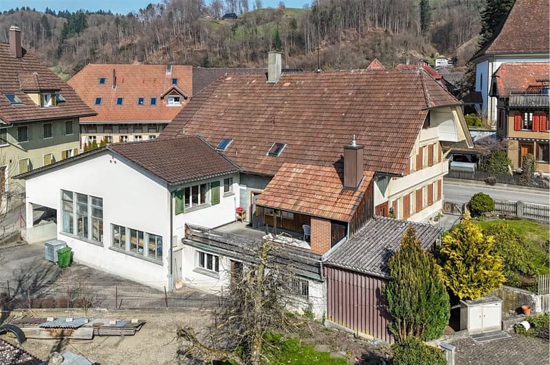 6.5-room residential and commercial building with development potential in a central location (12)