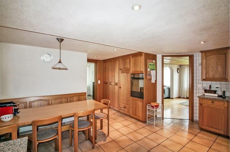 6.5-room residential and commercial building with development potential in a central location (5)