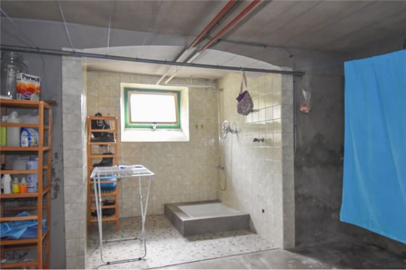 Steingrube Solothurn - Mehrfamilienhaus mit Charme; 3 Wohnungen und 5 Garagen (11)