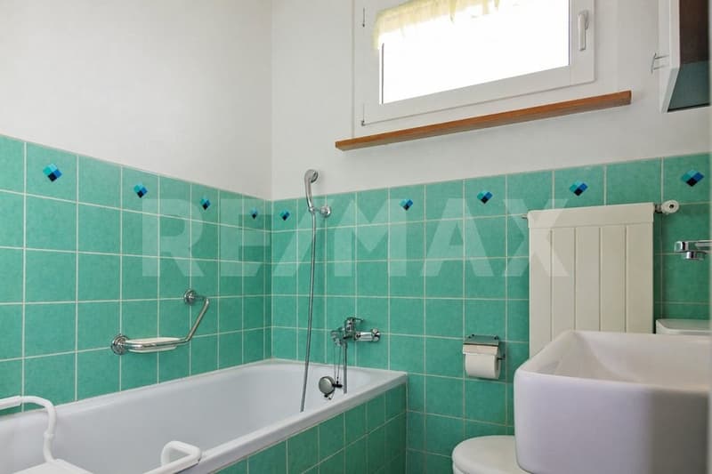 4½ Zimmer Doppeleinfamilienhaus in Bahnhofsnähe mit Garten und viel Gestaltungspotenzial (6)
