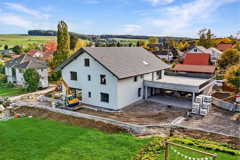 5½ Zimmer-Mietwohnung mit 156 m² Terrasse und hochwertiger Ausstattung (2)