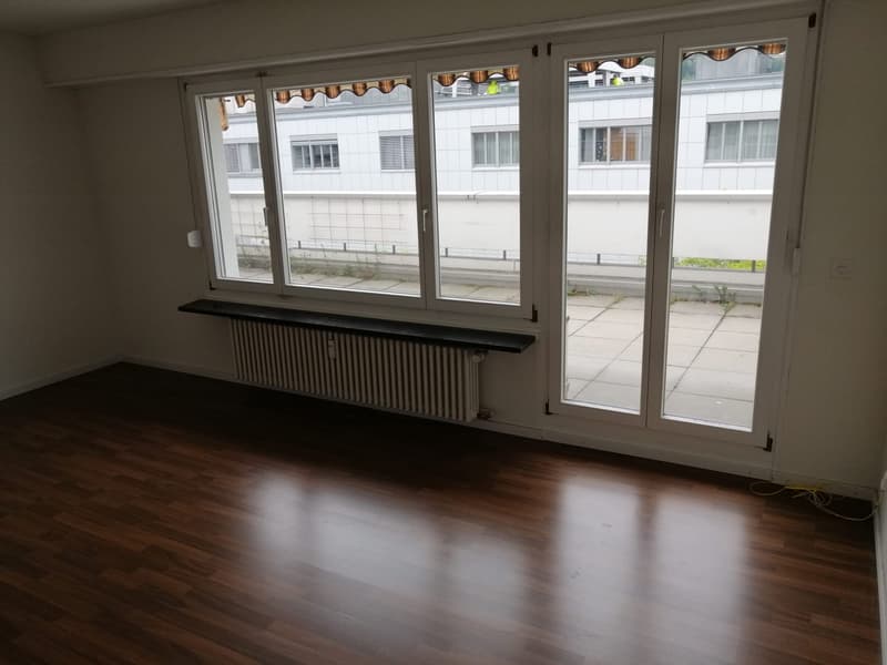 Appartamento mansardato moderno 3.5 locali con balcone a Basilea (4)