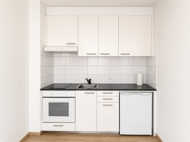 Helle 2-Zimmer-Wohnung mit Balkon im 4. OG in Basel (6)
