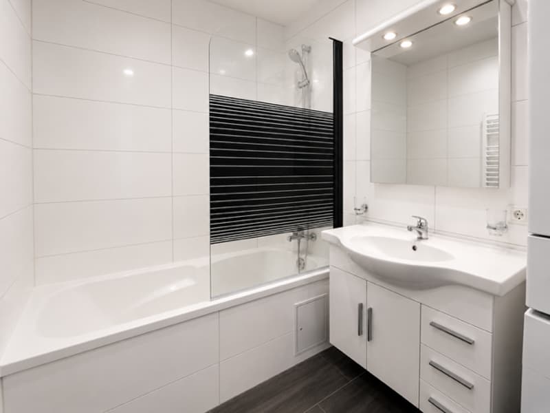 Helle Dachgeschosswohnung verfügt über 2 Balkone und Stadtblick – 3.5 Zimmer in Basel (21)