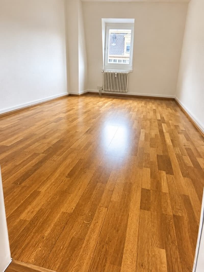 Schöne 3-Zimmer-Altbauwohnung mit Gartenbenutzungzu vermieten (3)