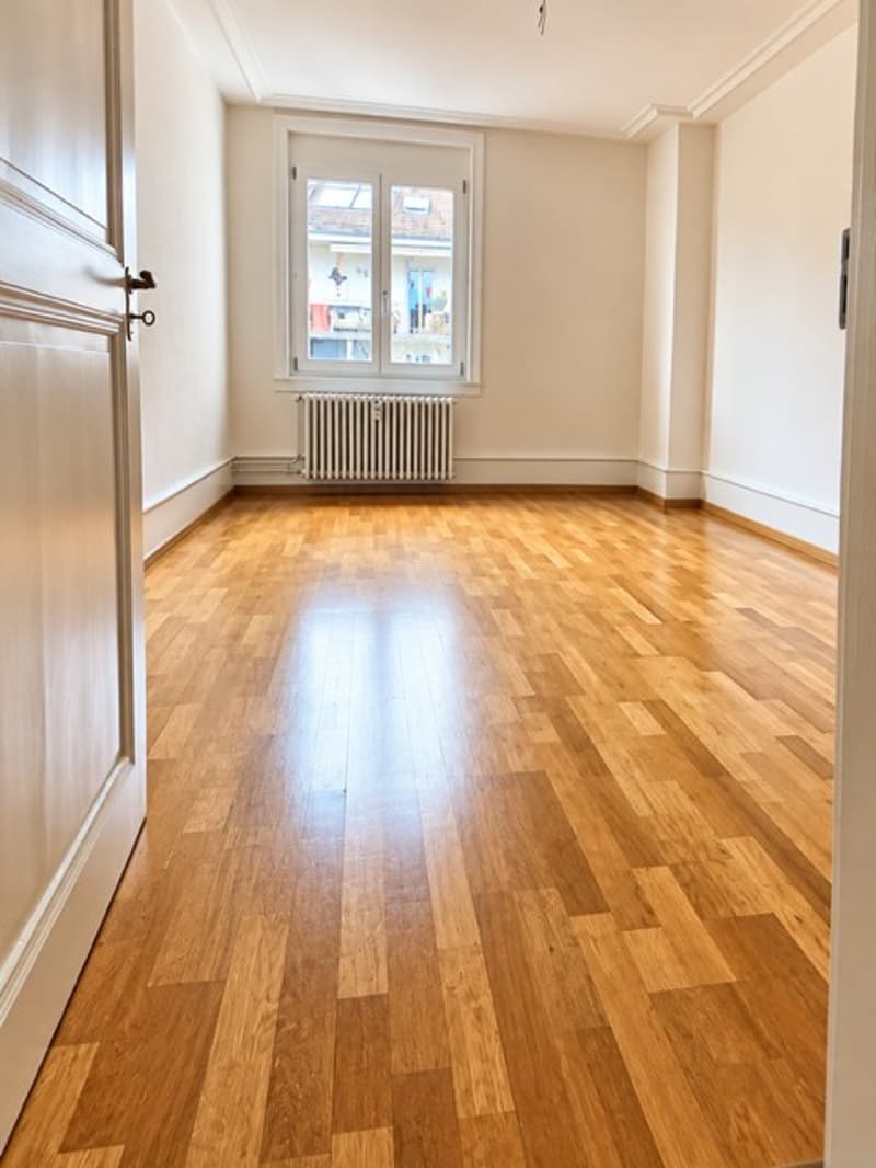 Schöne 3-Zimmer-Altbauwohnung mit Gartenbenutzungzu vermieten (2)