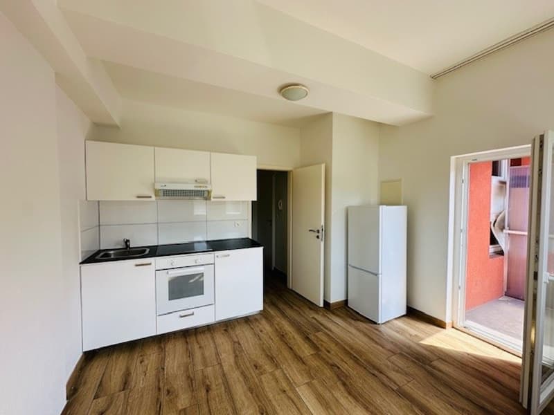 Charmante 1.5-Zimmer-Wohnung mit Balkon in Basel (7)