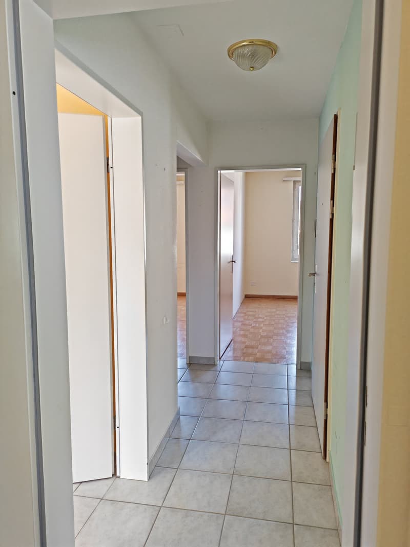 Charming 3-room apartment on the 1st floor in Riehen – available immediately! (8)
