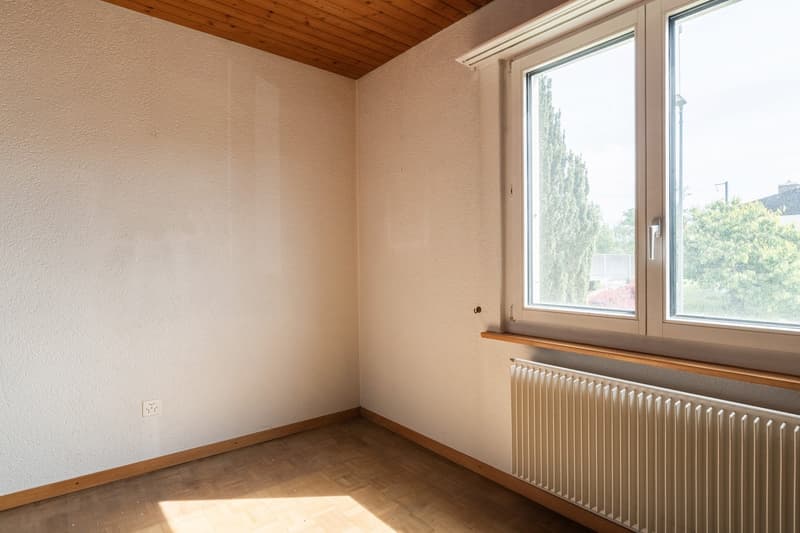 Zimmer (EG)