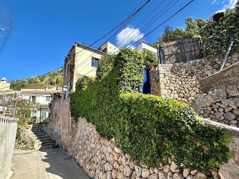 Charming townhouse in Bunyola with a dreamy view! (4)