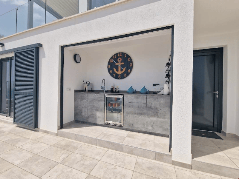 Dream villa on the first sea line in Cala Murada (14)