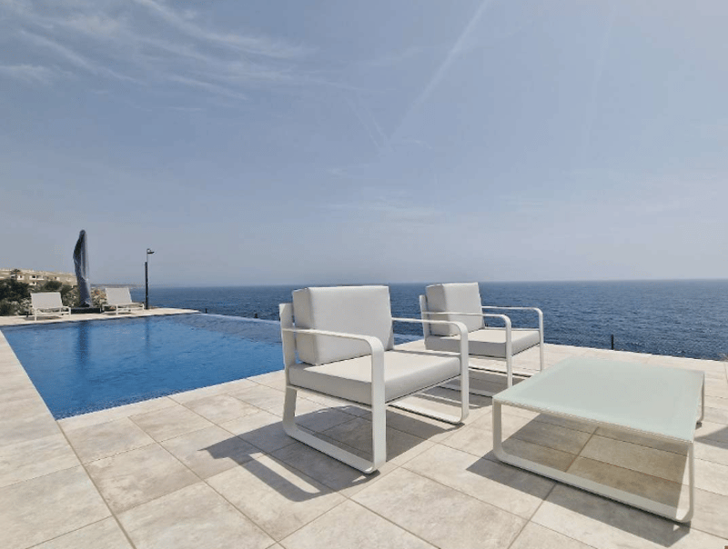 Dream villa on the first sea line in Cala Murada (16)