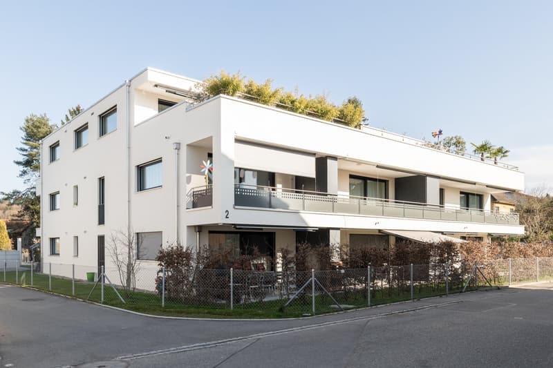 Appartement en propriété sans barrières et de haute qualité avec beaucoup d'espace de stockage (7)