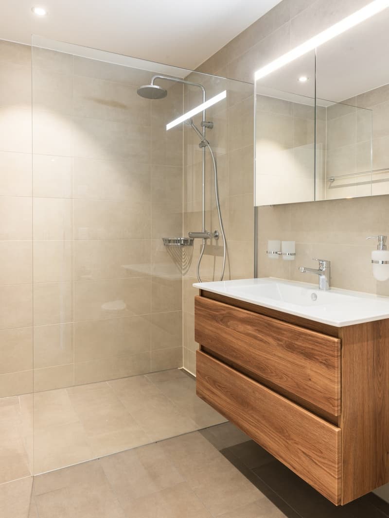 Appartement en propriété sans barrières et de haute qualité avec beaucoup d'espace de stockage (6)