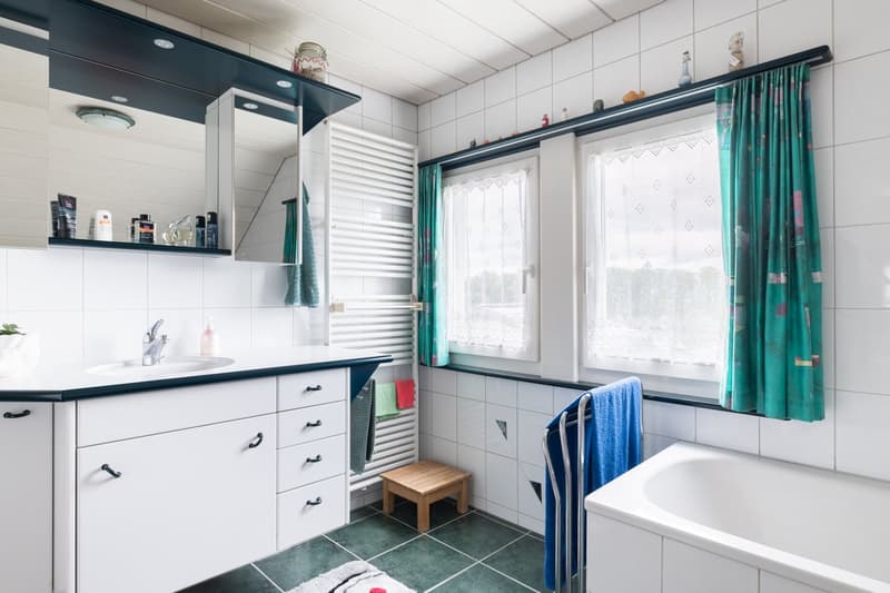 Badezimmer (OG)