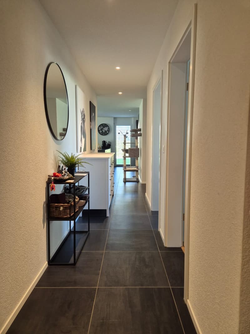 Moderne Gartenwohnung zentral und ruhig gelegen (4)