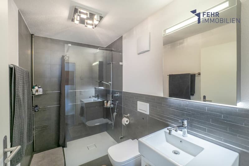 Fehr Real Estate - Comfortable 5.5-room terrace apartment with Alpine views (10)