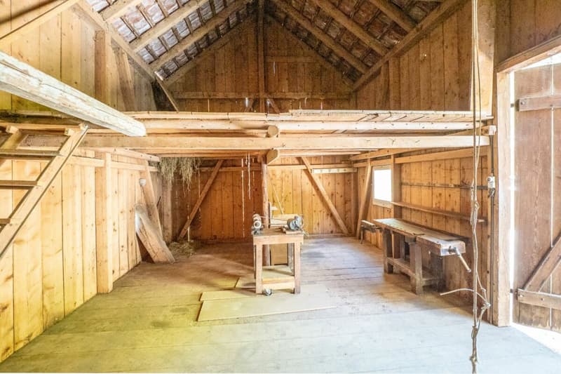Fehr Real Estate - Charming 6-room single-family house (11)