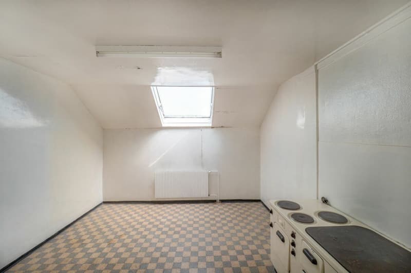 Fehr Real Estate - Charming 6-room single-family house (7)