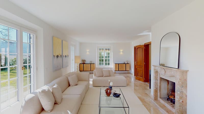 Idyllic country house with panoramic views, large garden and garage in Lupsingen (1)