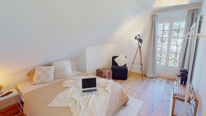 Idyllic country house with panoramic views, large garden and garage in Lupsingen (10)