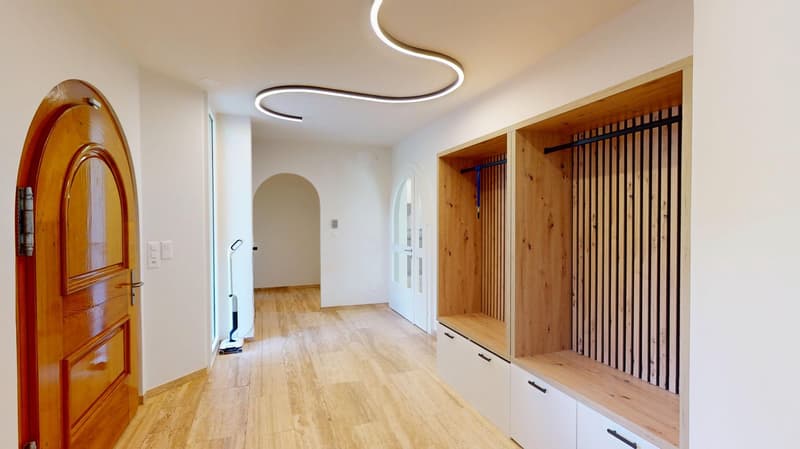 Representative 9-room country house villa with modern indoor pool on Muttenzer Dürrberg (2)