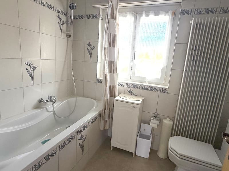 Casa a schiera di 5 locali con ampio giardino invernale in zona residenziale familiare (7)