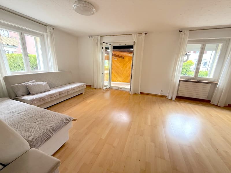 Casa a schiera di 5 locali con ampio giardino invernale in zona residenziale familiare (4)