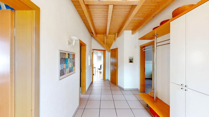 Paradis de jardin pour la vie quotidienne - maison d'architecte lumineuse de 6,5 pièces avec garage dans un emplacement favorable au trafic (7)