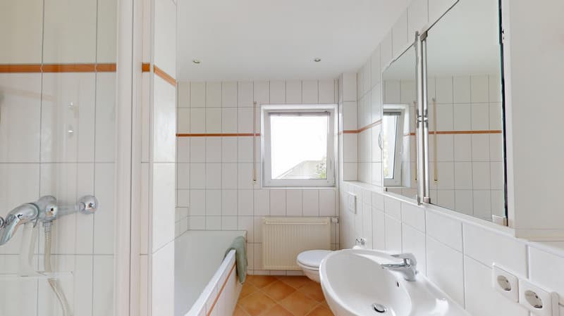 Appartement lumineux 3,5 pièces au Tüllinger avec vue panoramique, terrasse spacieuse - plan d'étage ouvert (10)