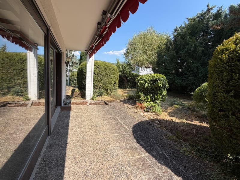 Haltingen: Erweiterbares Familiyhome mit grossem Garten und Garage zum Modernisieren (7)
