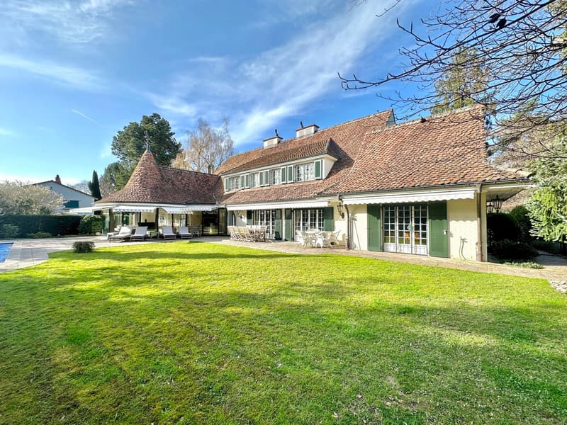 Repräsentative 9. Zi Landhausvilla in Binningen auf dem Bruderholz (14)