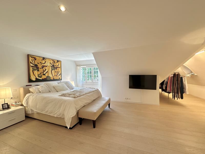 Repräsentative 9. Zi Landhausvilla in Binningen auf dem Bruderholz (9)