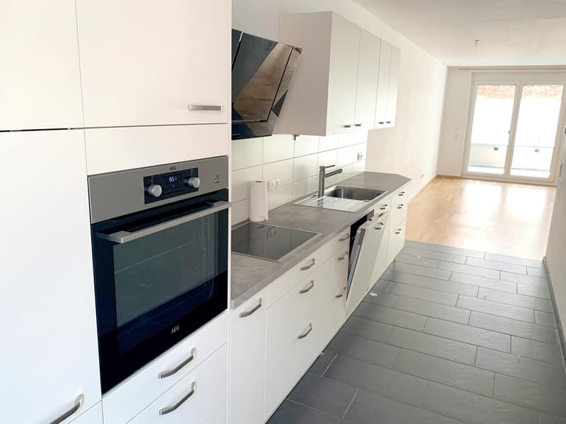 Attraktive 3,5 Zimmer-Eigentumswohnung in bester Zentrumslage KFW 55, mit Terrasse, Lift , Garage (6)